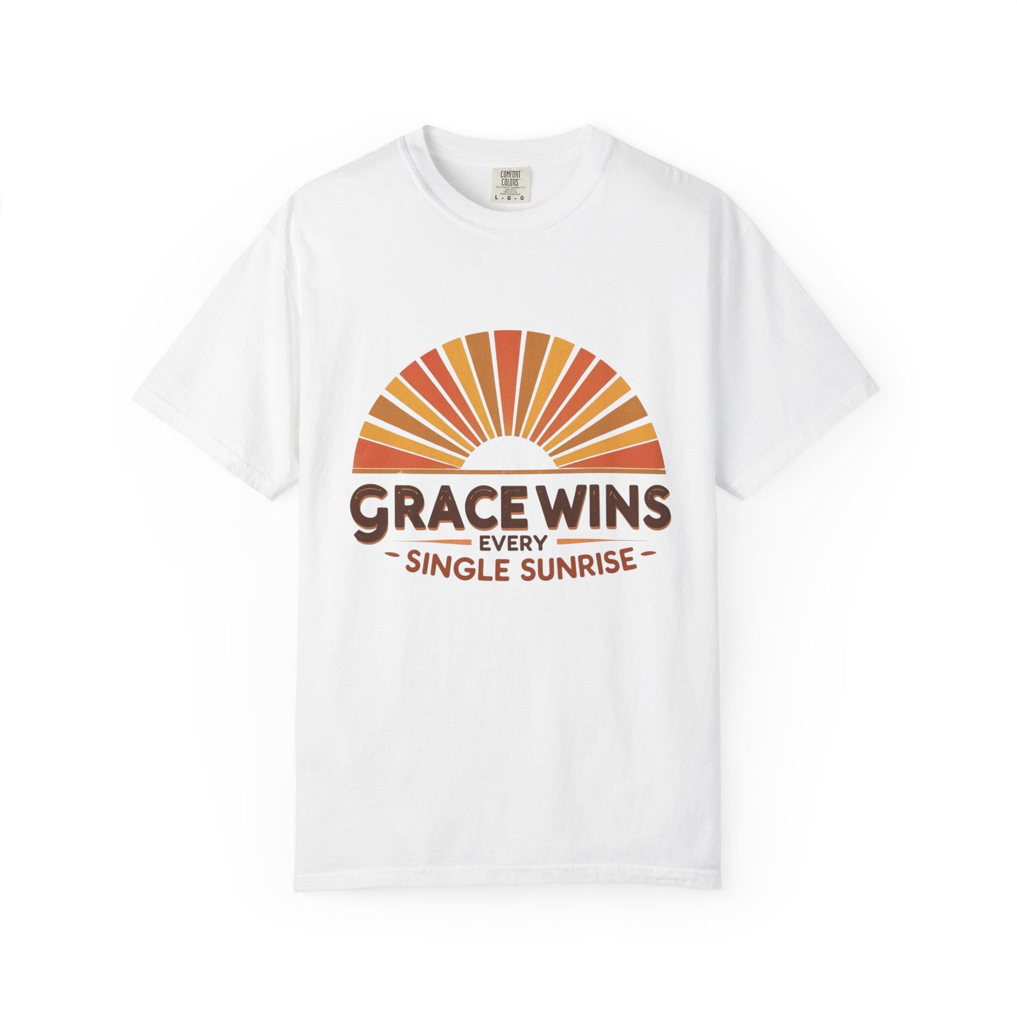 Retro Sun Graphic T-Shirt: Garment-Dyed Cotton Unisex Tee
